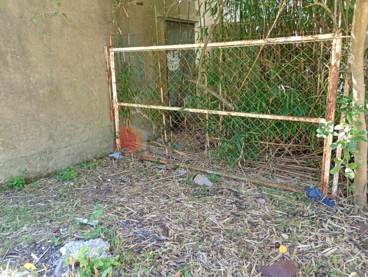Lote calle 39 entre Av. Montevideo y Corrientes