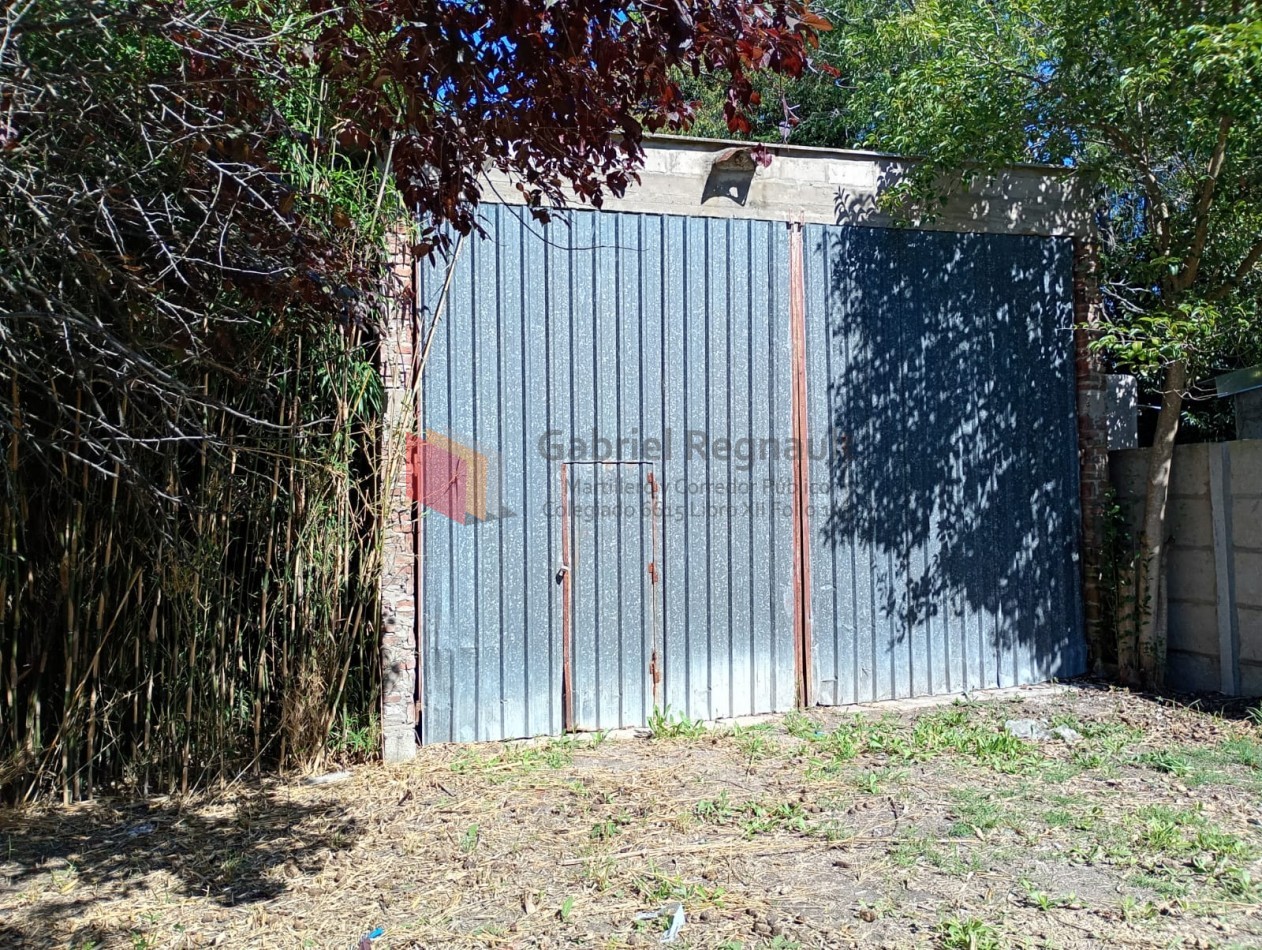 Lote calle 39 entre Av. Montevideo y Corrientes