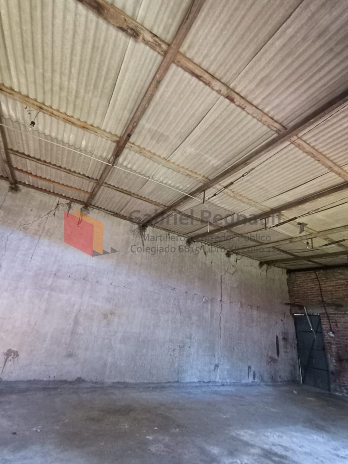 Lote calle 39 entre Av. Montevideo y Corrientes