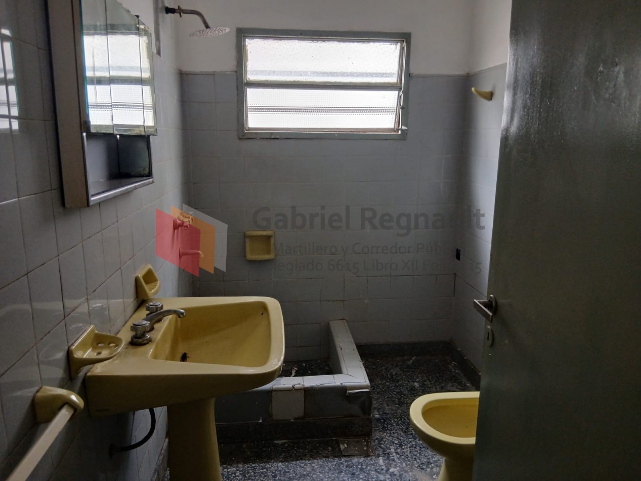 Casa calle 426 e/ Camino Centenario y 5