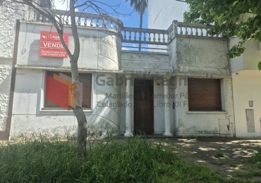 Casa calle 50 e/ 24 y 25